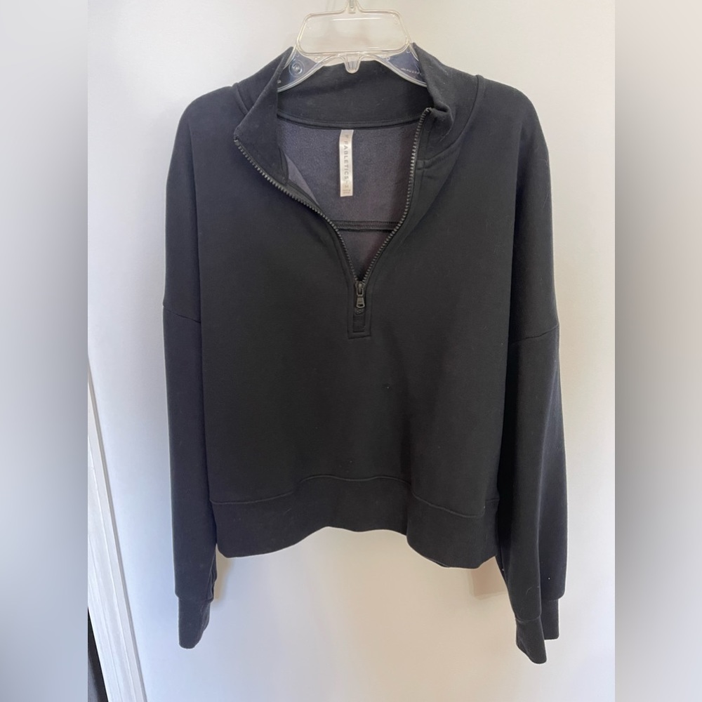 Black Cropped Fabletics Sweatshirt